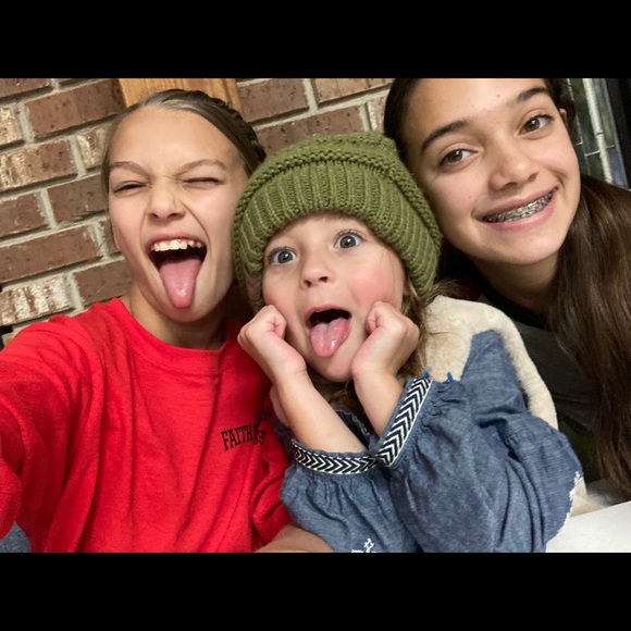 Meet your Posher, Maddison - Picture 12 of 12